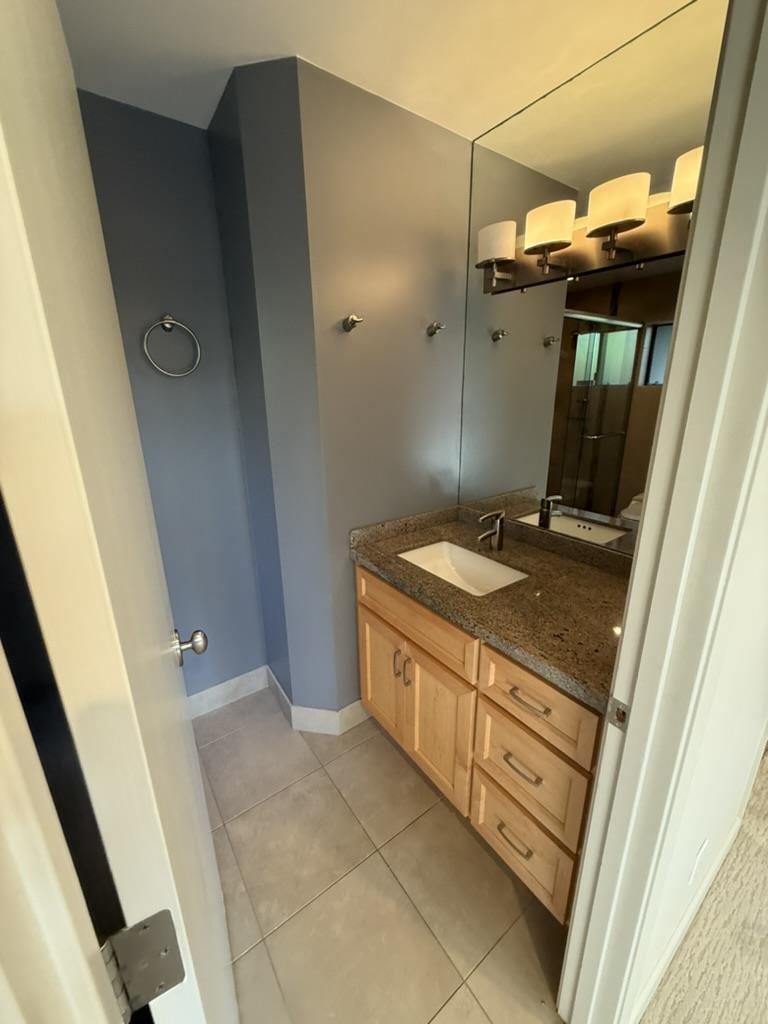 2439 Sharon Oaks Drive