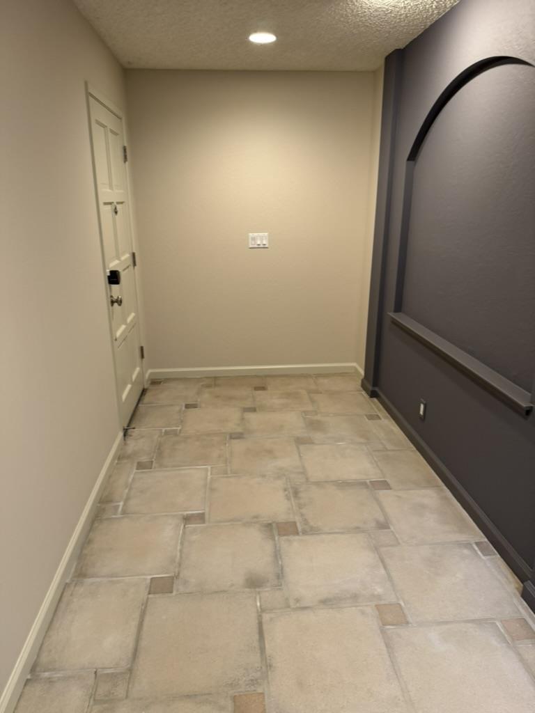 2439 Sharon Oaks Drive