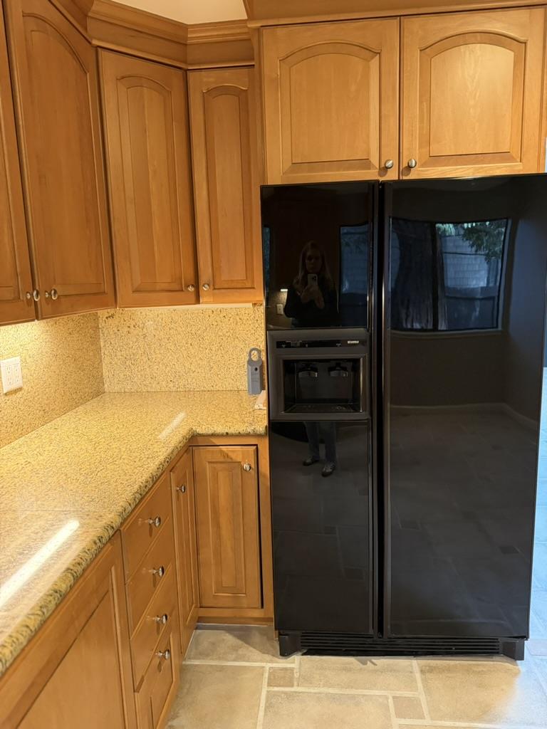 2439 Sharon Oaks Drive