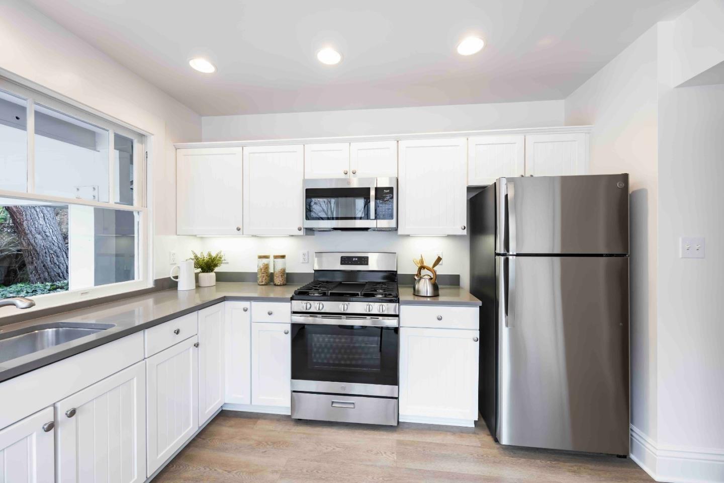 738-740 Webster Street