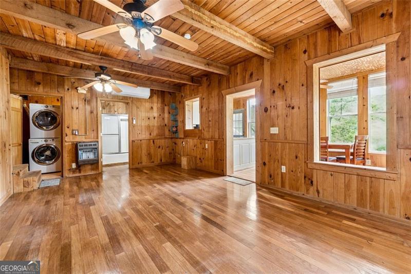 535 HIDDEN VALLEY Trail