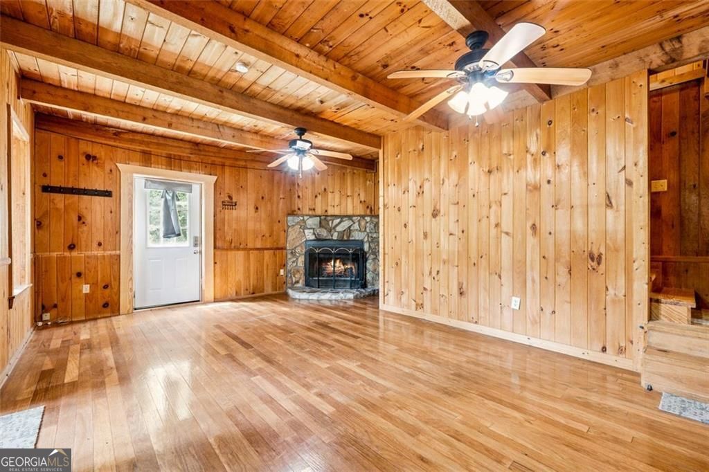 535 HIDDEN VALLEY Trail