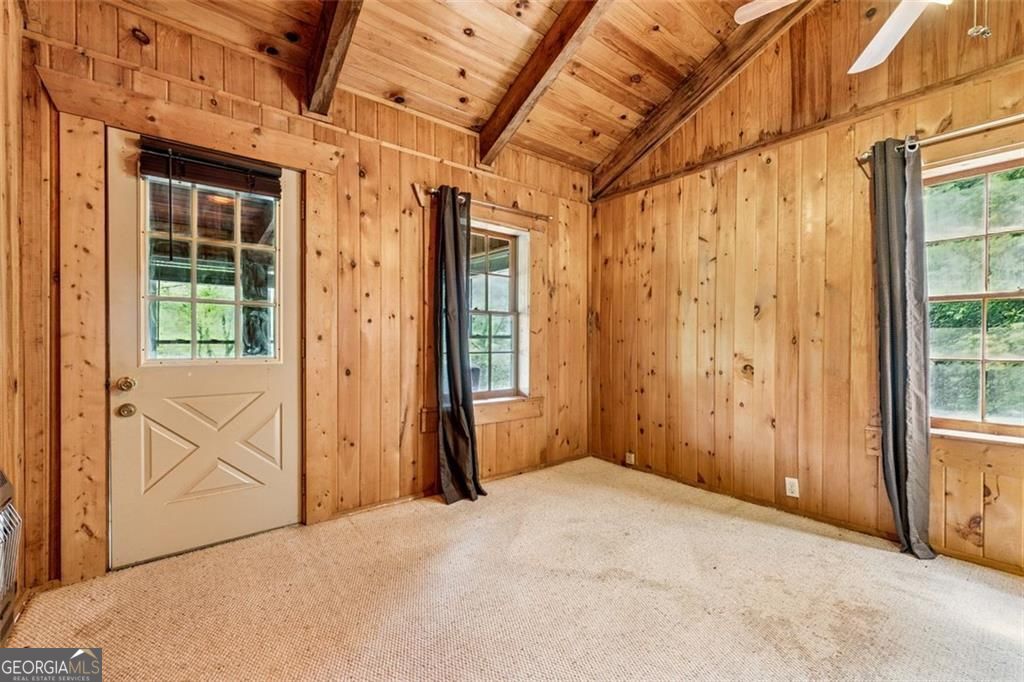 535 HIDDEN VALLEY Trail