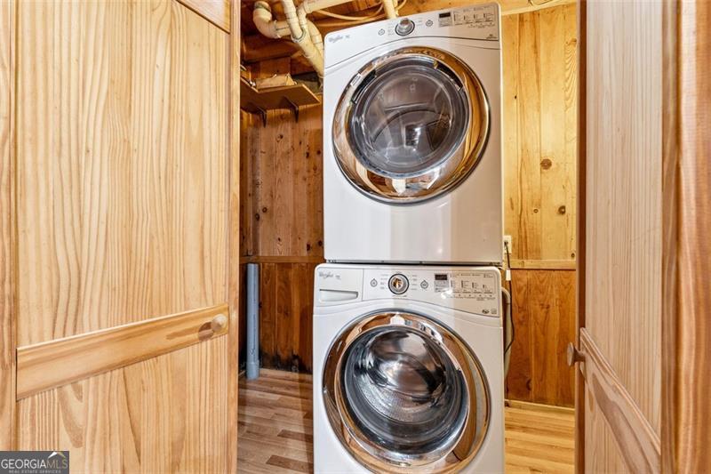 535 HIDDEN VALLEY Trail