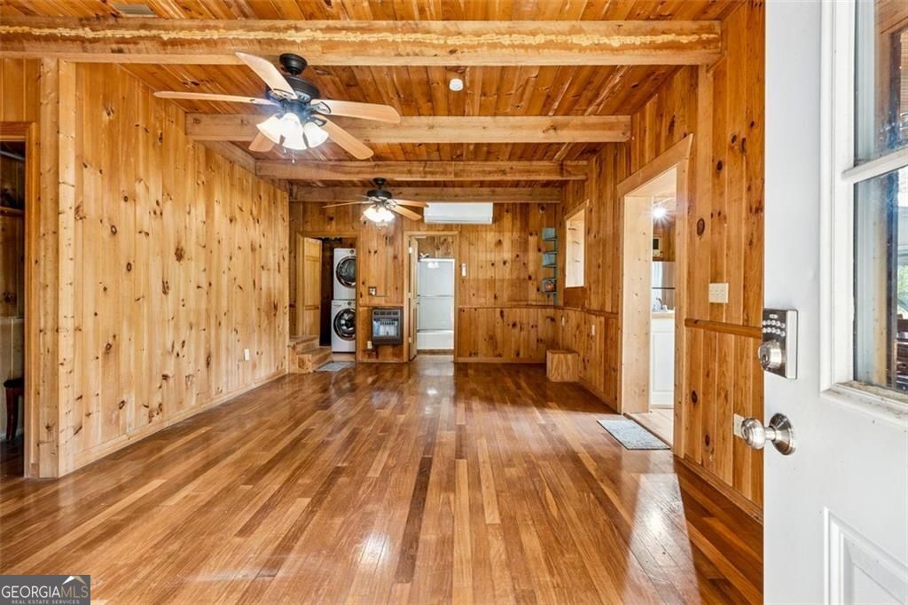 535 HIDDEN VALLEY Trail