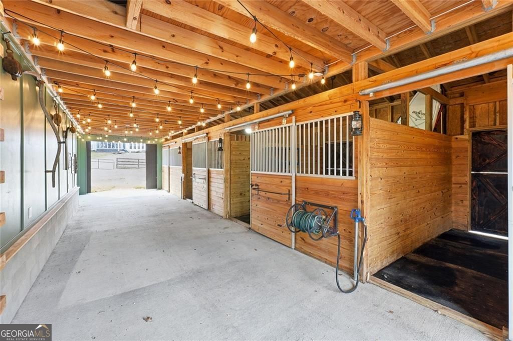 3955 Hiram Lithia Springs Road SW