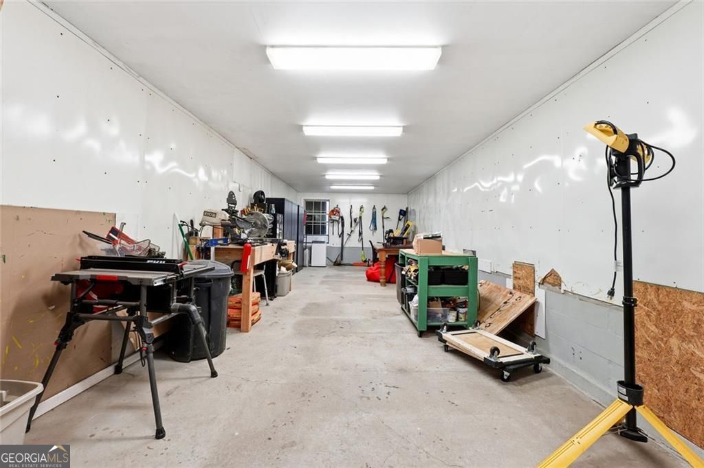 3955 Hiram Lithia Springs Road SW