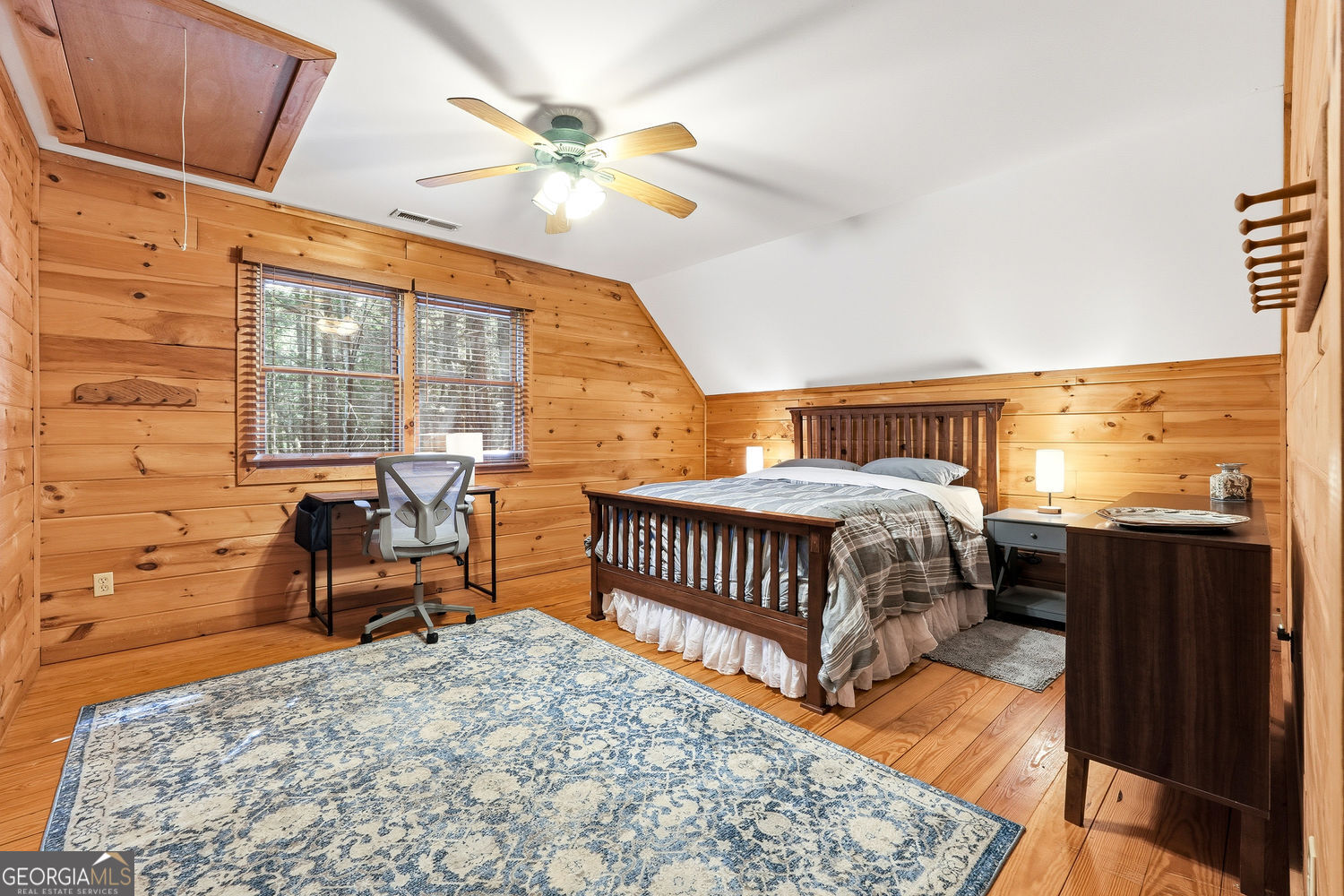 834 Indian Cave Road