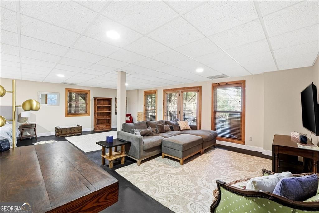 834 Indian Cave Road