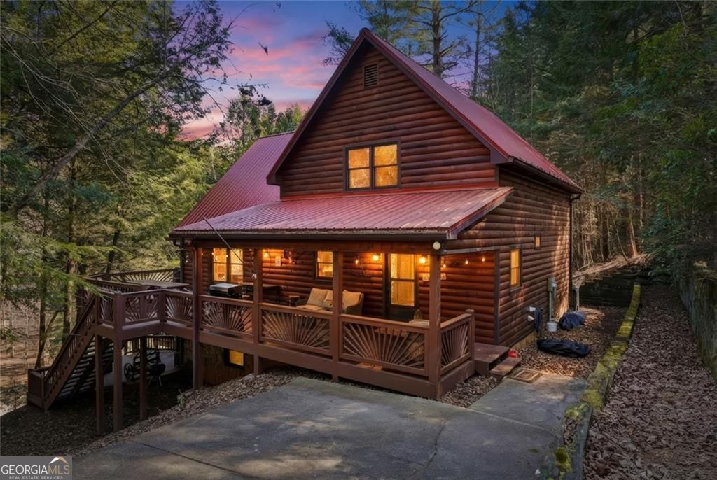 834 Indian Cave Road