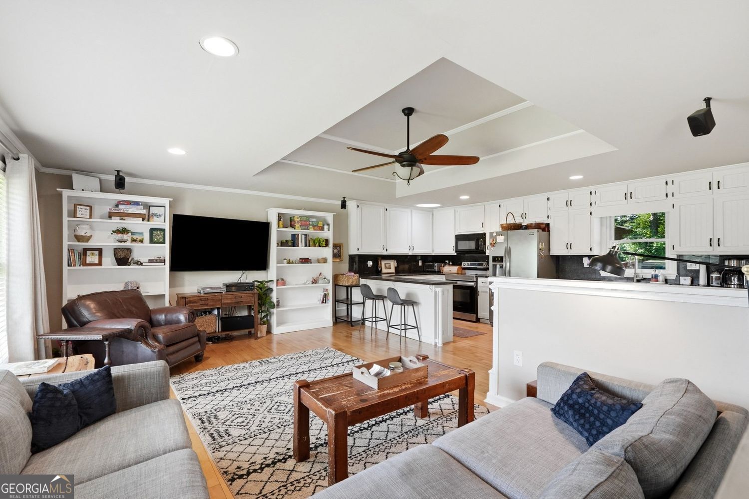 2725 Spring Drive