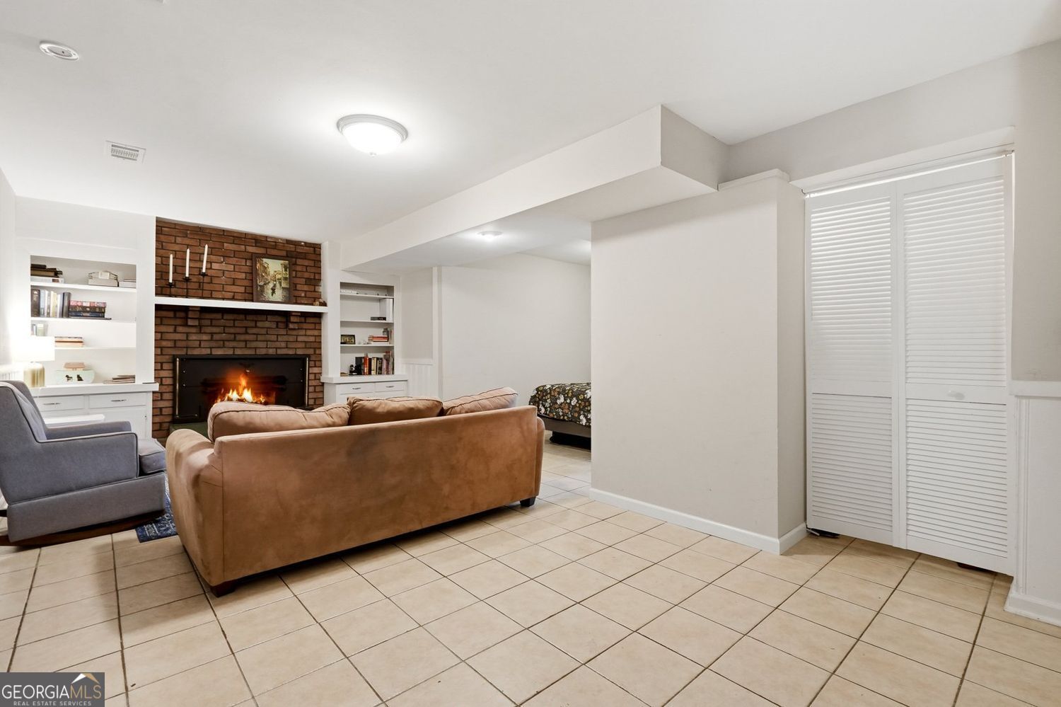 2725 Spring Drive