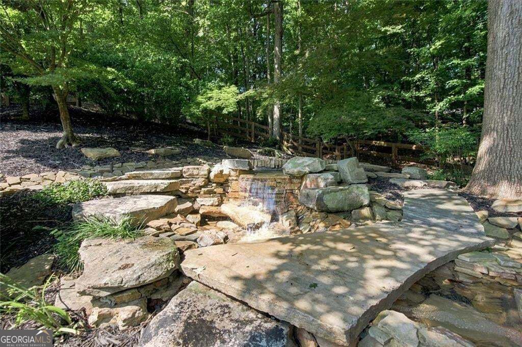 7560 Bridgegate Court