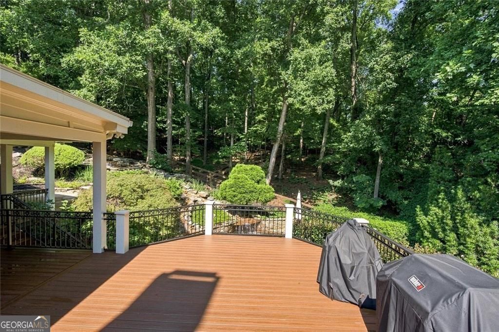 7560 Bridgegate Court