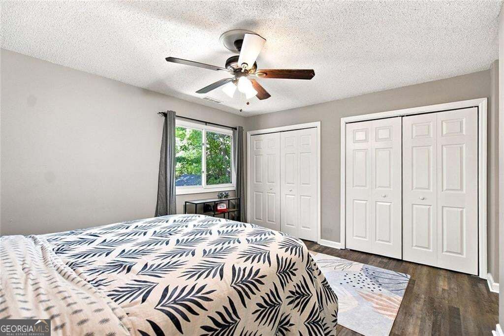 2604 Fairway Oaks