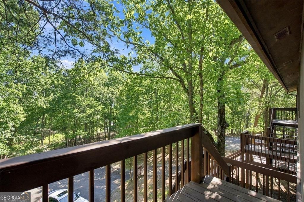 2604 Fairway Oaks