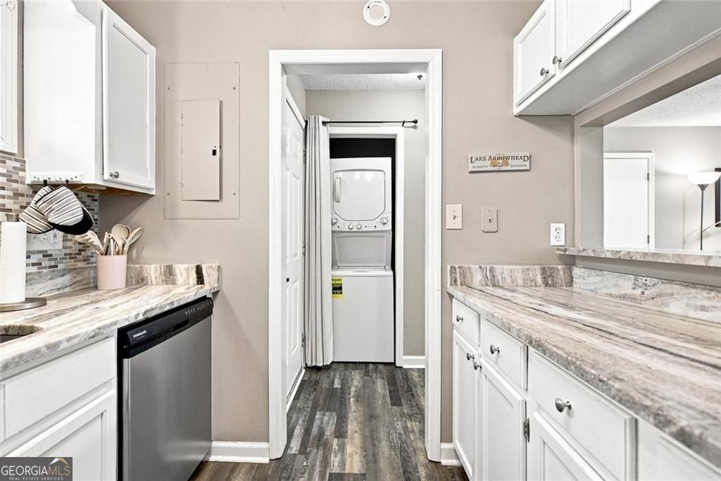 2604 Fairway Oaks