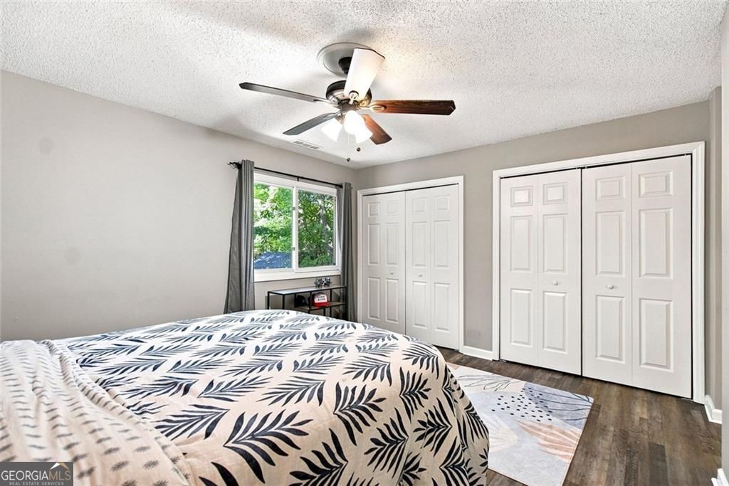 2604 Fairway Oaks