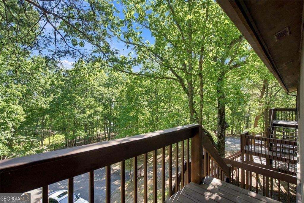 2604 Fairway Oaks