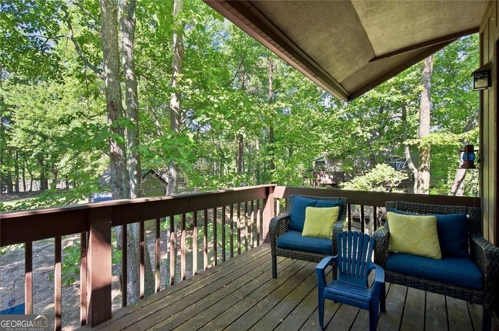 2604 Fairway Oaks