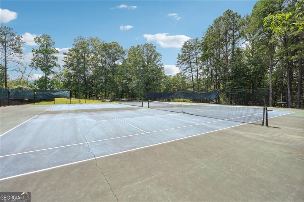 2604 Fairway Oaks