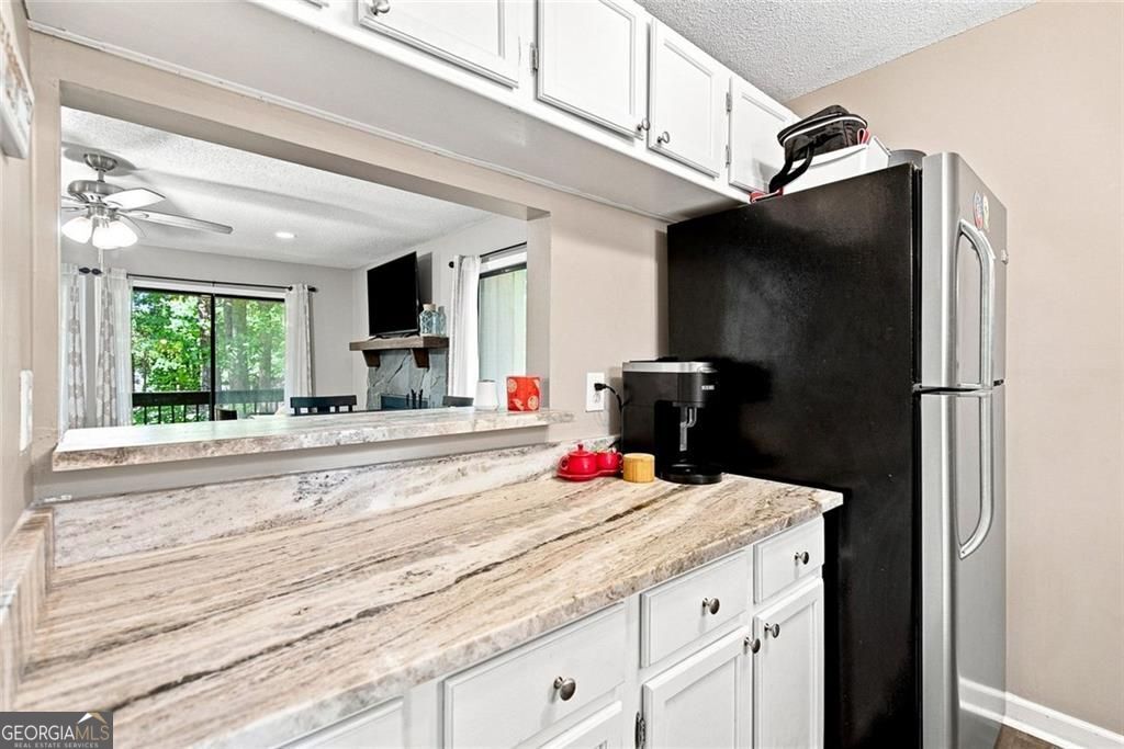 2604 Fairway Oaks