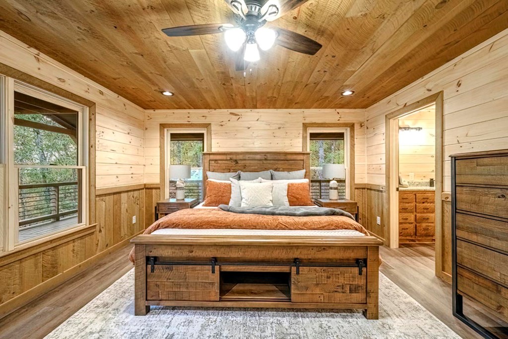 61 River Retreat Road