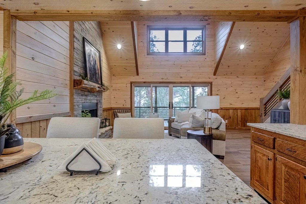 61 River Retreat Road