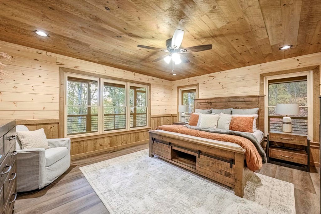 61 River Retreat Road