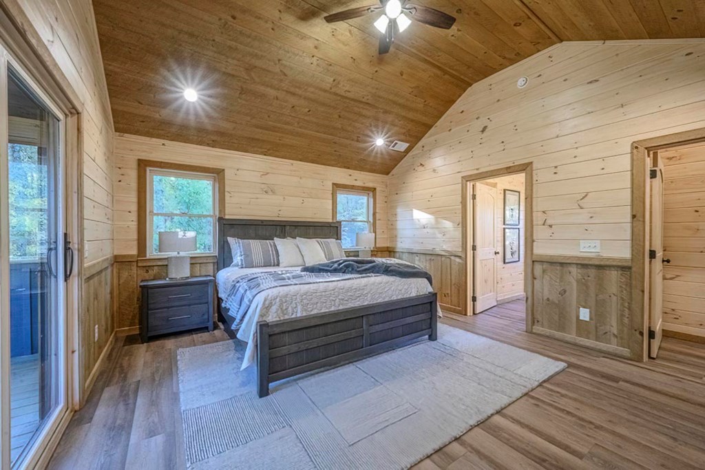 61 River Retreat Road