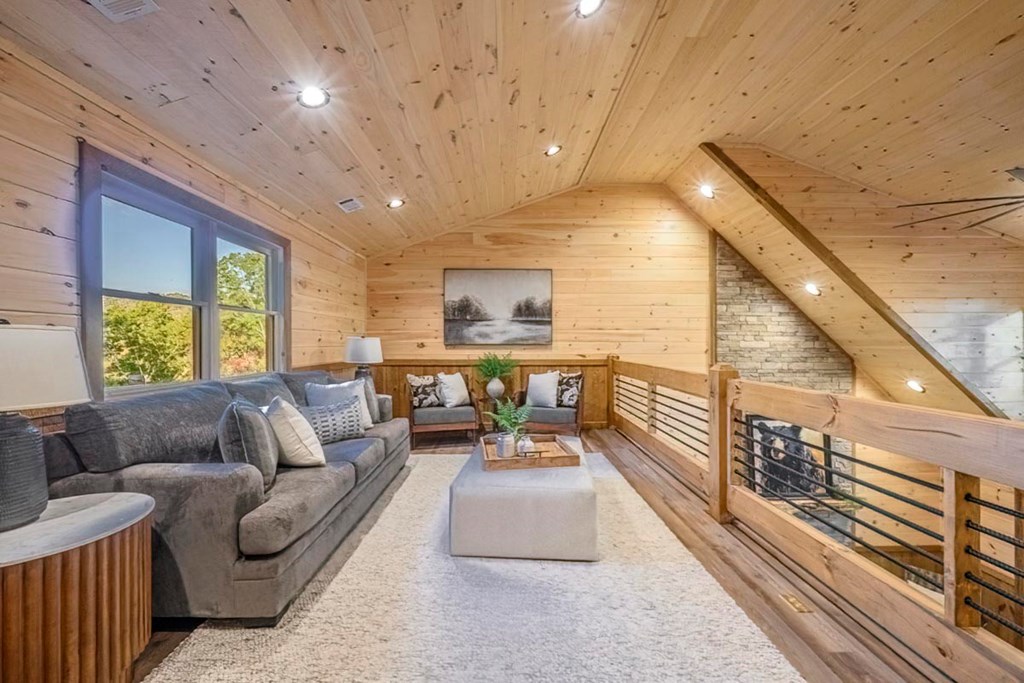 61 River Retreat Road