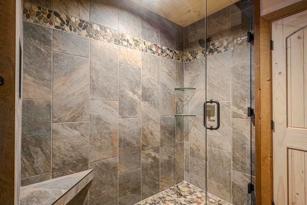 61 River Retreat Road