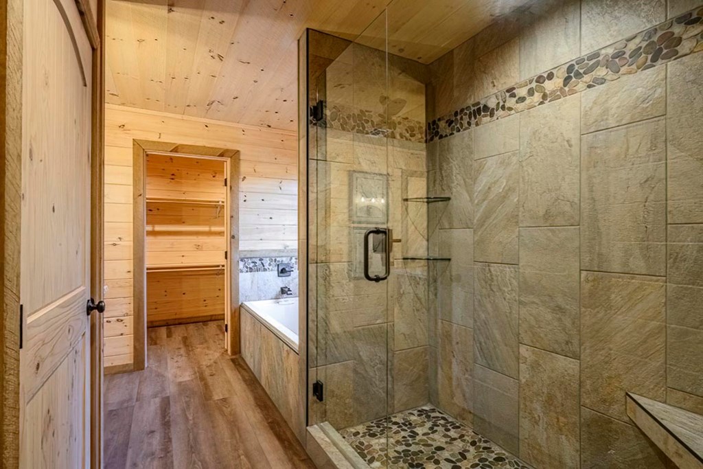 61 River Retreat Road