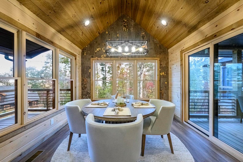 61 River Retreat Road