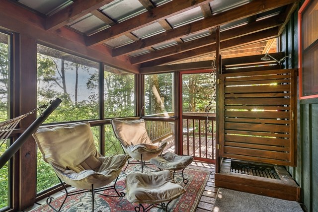 772 Double Knob Road