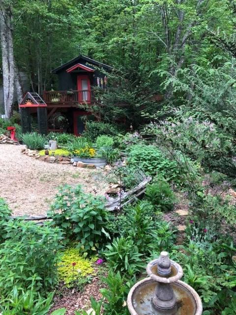 772 Double Knob Road