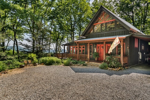 772 Double Knob Road