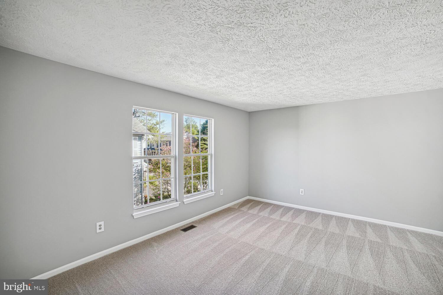 4100 Swiss Stone Dr