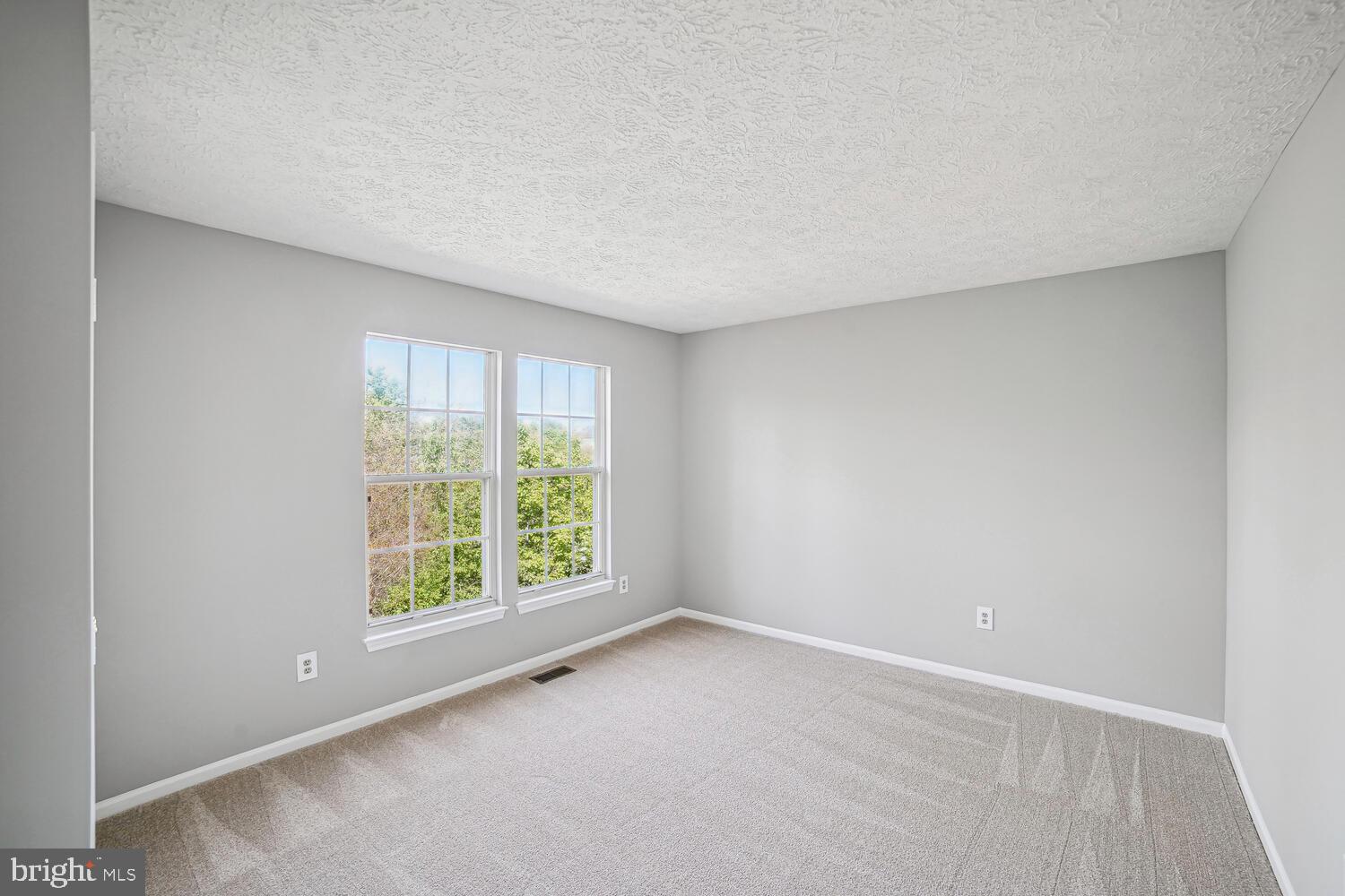 4100 Swiss Stone Dr