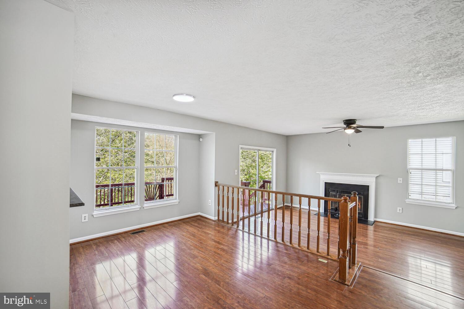 4100 Swiss Stone Dr