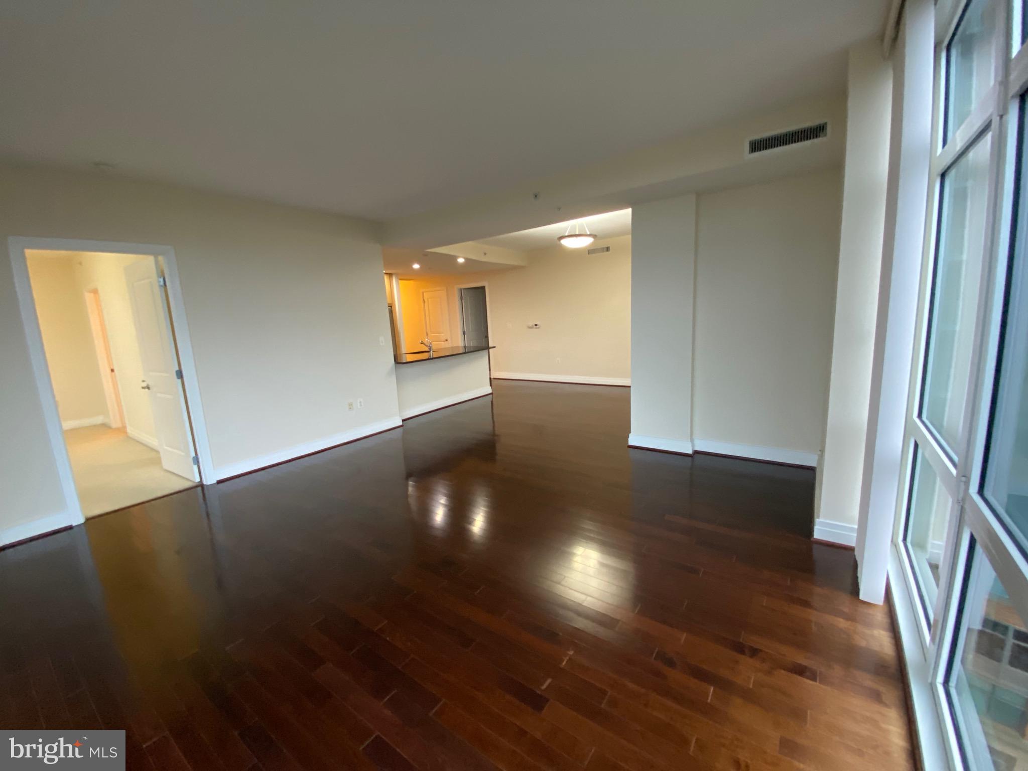 8220 CRESTWOOD HEIGHTS DR #1017