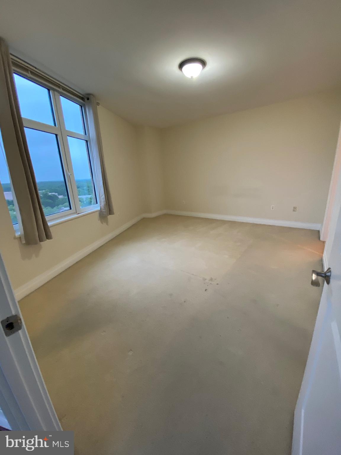 8220 CRESTWOOD HEIGHTS DR #1017