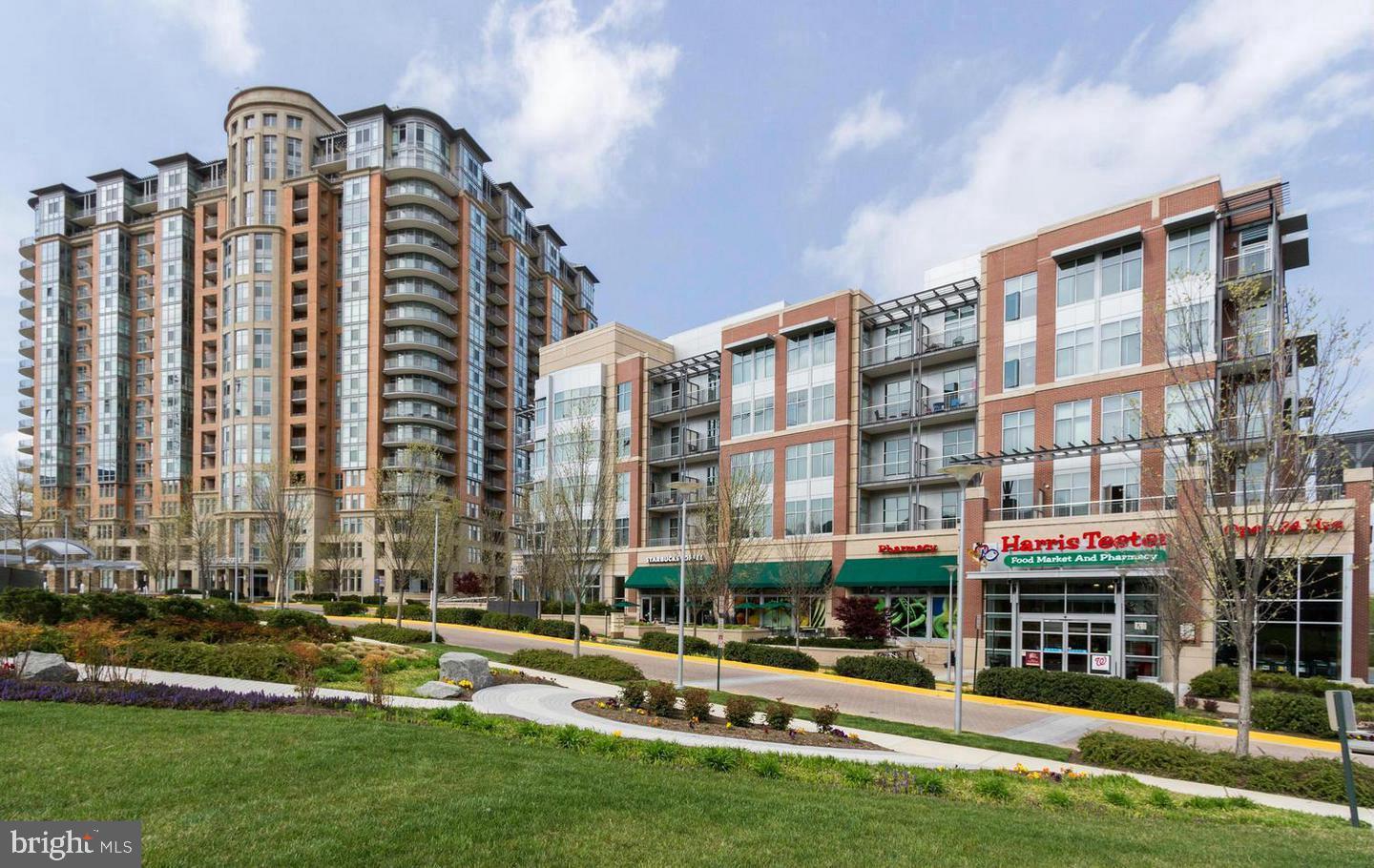 8220 CRESTWOOD HEIGHTS DR #1017