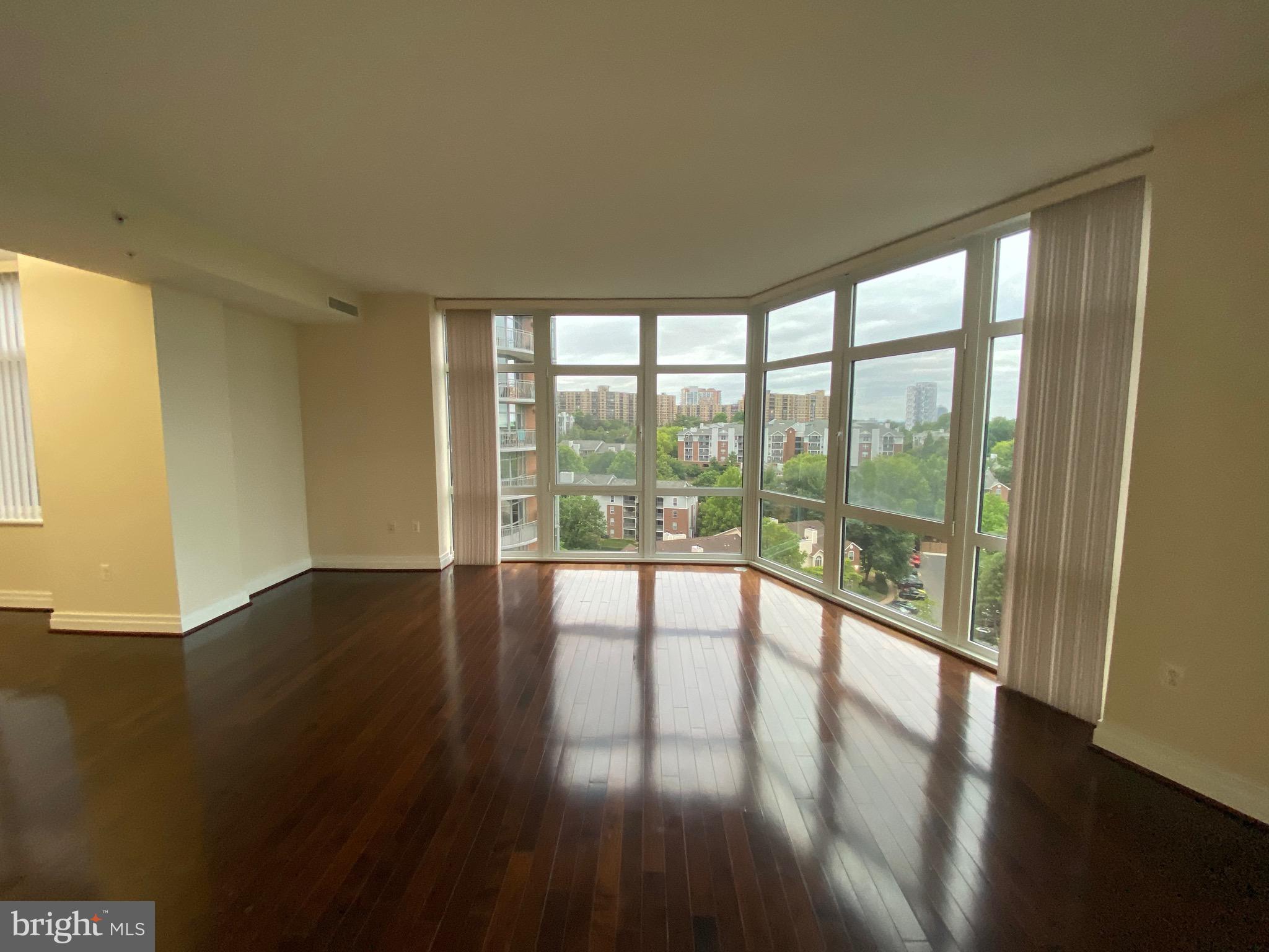 8220 CRESTWOOD HEIGHTS DR #1017