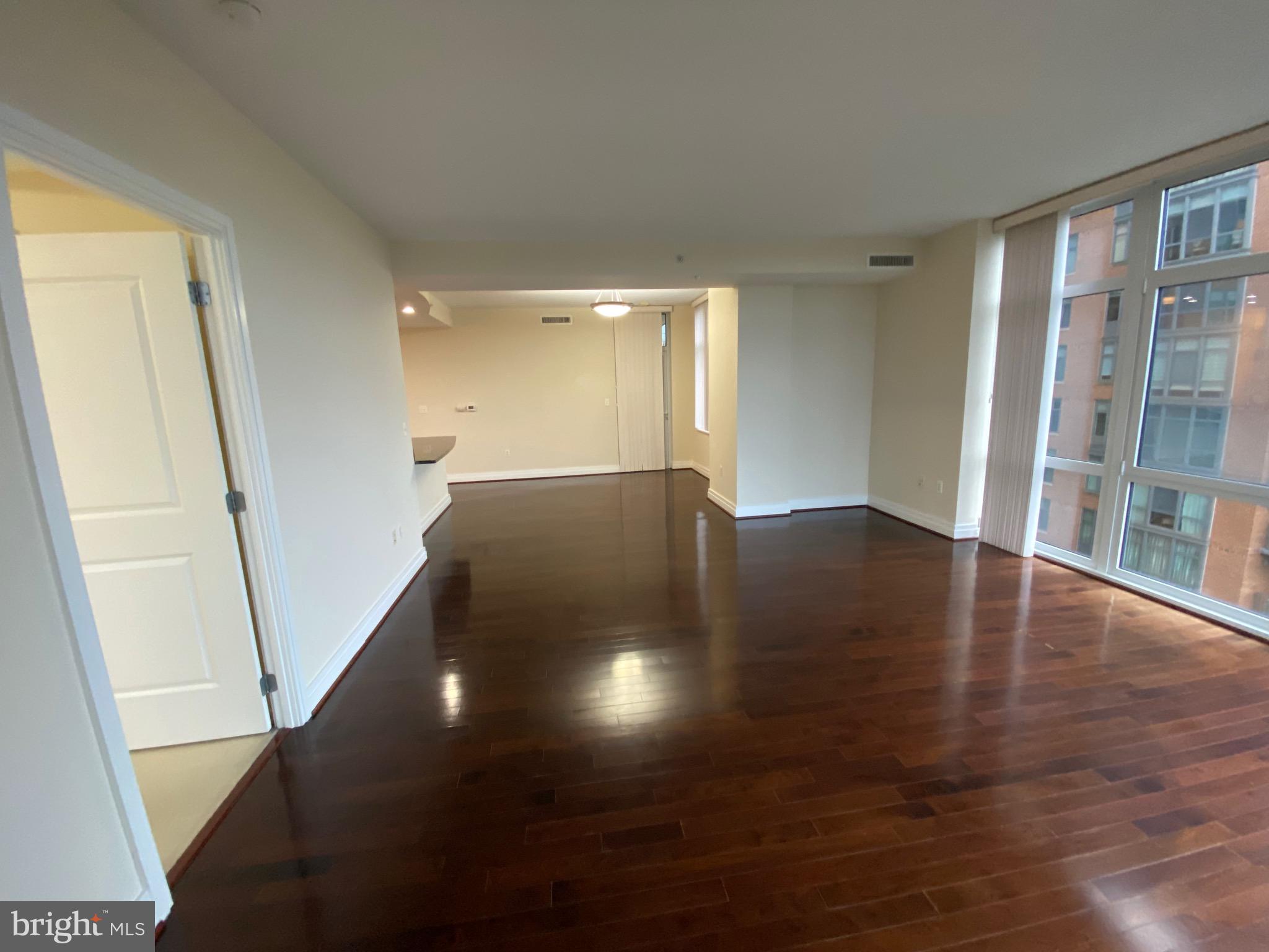 8220 CRESTWOOD HEIGHTS DR #1017