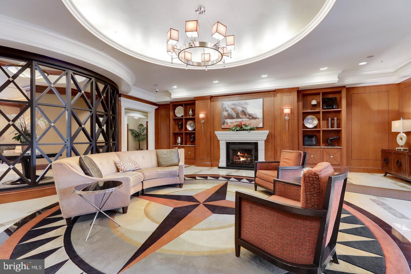 8220 CRESTWOOD HEIGHTS DR #1017