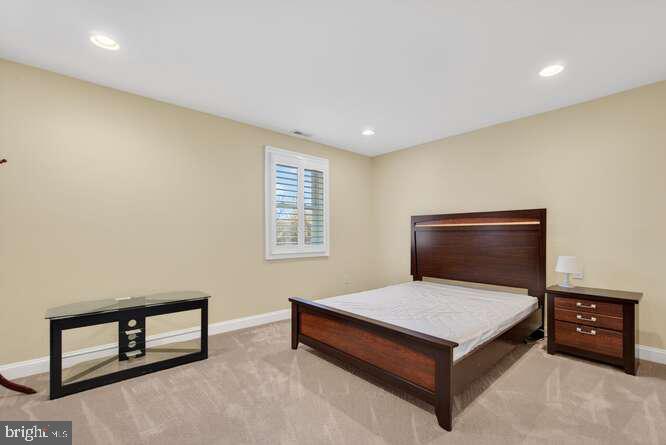 2407 LELLAH COURT