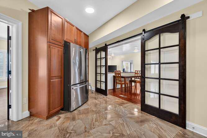 2407 LELLAH COURT