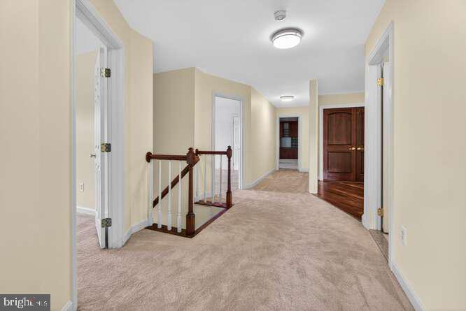 2407 LELLAH COURT