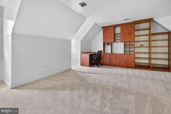 2407 LELLAH COURT